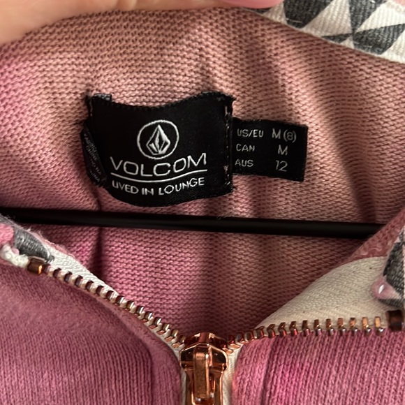 Volcom hoodie - Picture 3 of 3